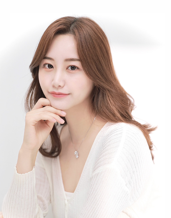 東京・恵比寿の医療アートメイク　アートメイクラボ　アーティスト福永わかな