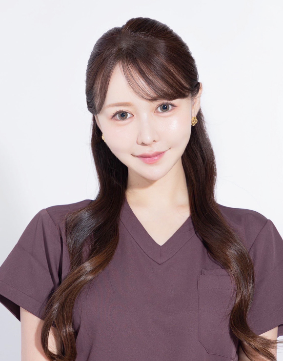 東京・恵比寿の医療アートメイク　アートメイクラボ　アーティスト宮乃 莉帆